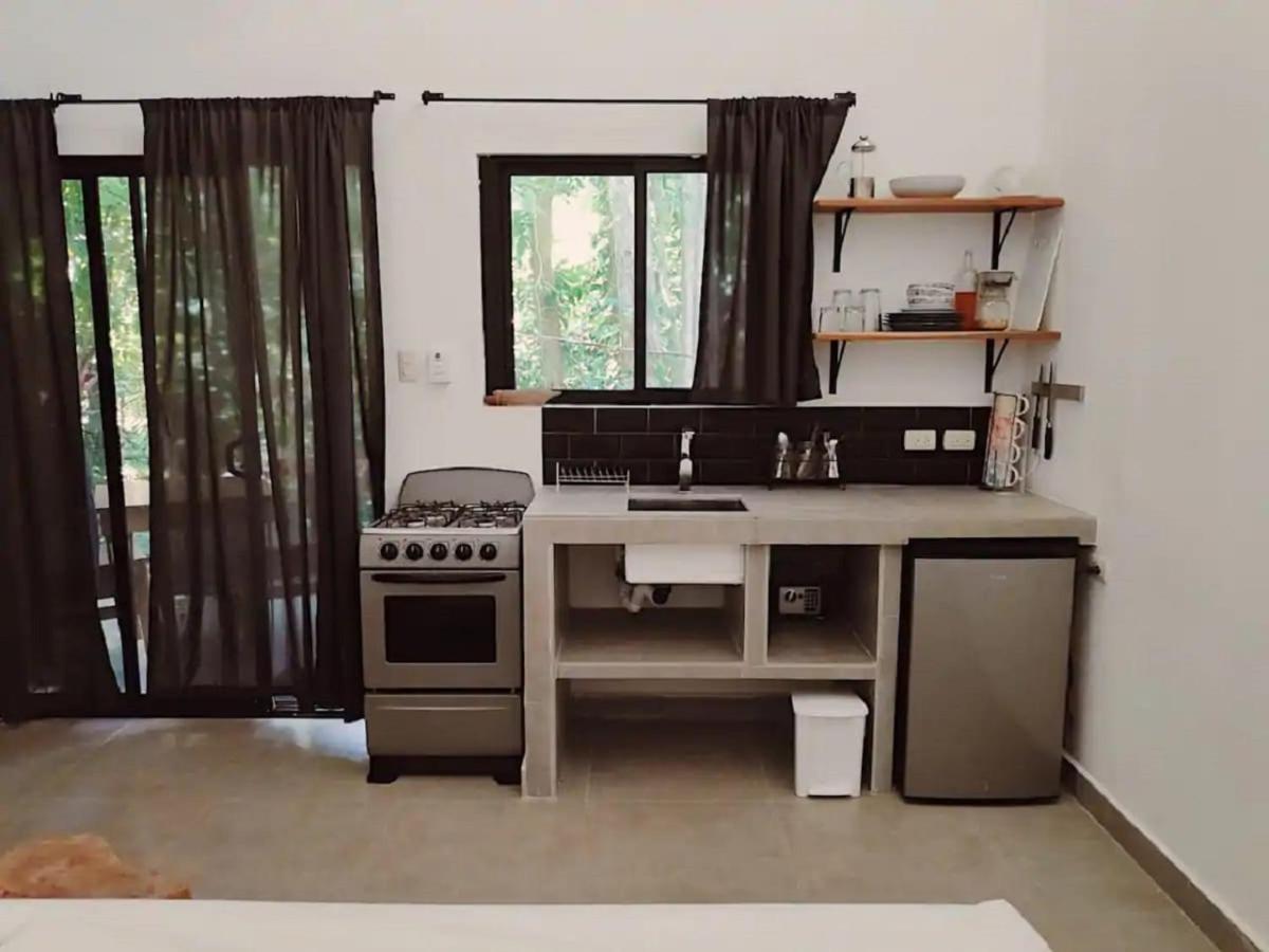 Casa Eden - Modern Peaceful Jungle Apartment